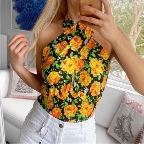 Zara woman’s floral cross Neck bodysuit top - Picture 2 of 16